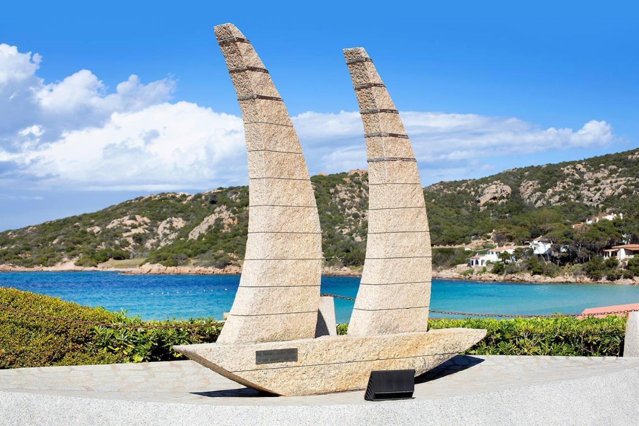 Club Esse Cala Bitta Hotel Baja Sardinia Exterior photo